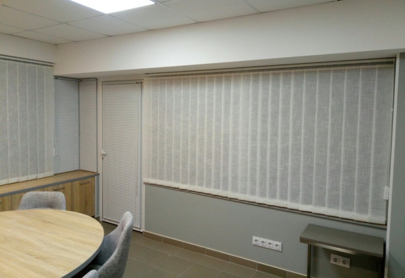 Жалюзи для офиса 1
